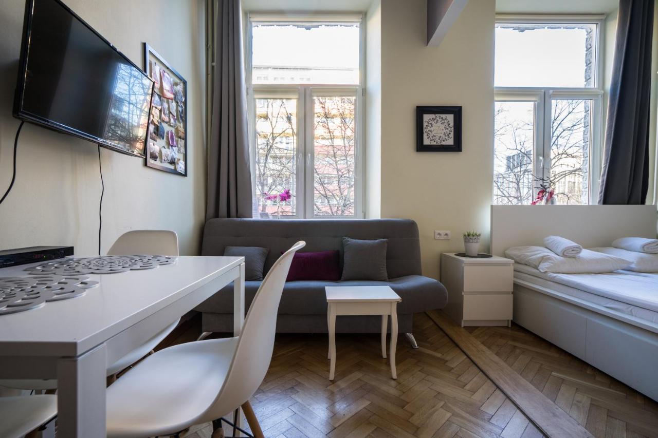 Elegant Apartment Copernicus Warsaw Exterior photo